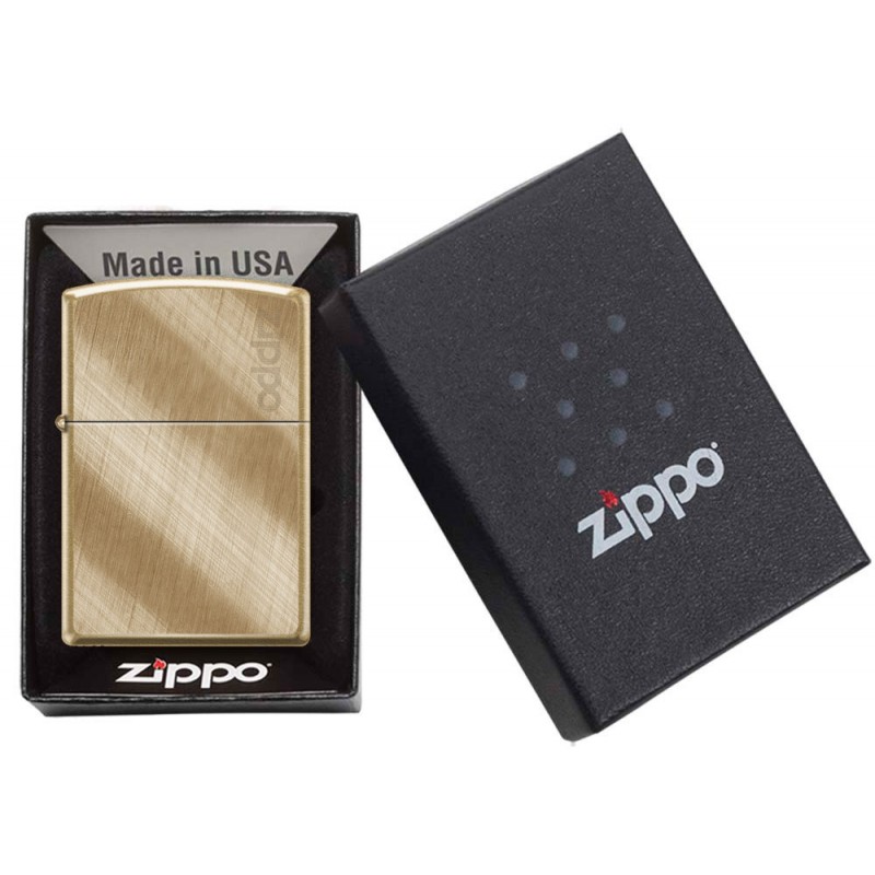 Zippo Classic Diagonal Weave Brass (Zippo Logo)